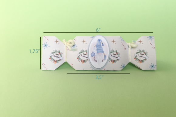 Triangular Cracker Box 3D SVG for Gift Boxes